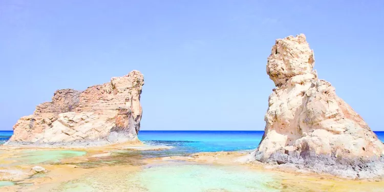 الدكتور محمد أحمد المدير التنفيذى لمشروع التكيف مع التغيرات المناخية بالدلتا والساحل الشمالى لـ «الجمهورية»: خطة متكاملة.. لحماية شواطئ مصر