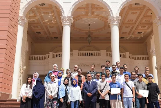 13 من أوائل الثانوية العامة يتقدمون للالتحاق بالجامعة البريطانية 1 - جريدة الجمهورية 13 من أوائل الثانوية العامة يتقدمون للالتحاق بالجامعة البريطانية