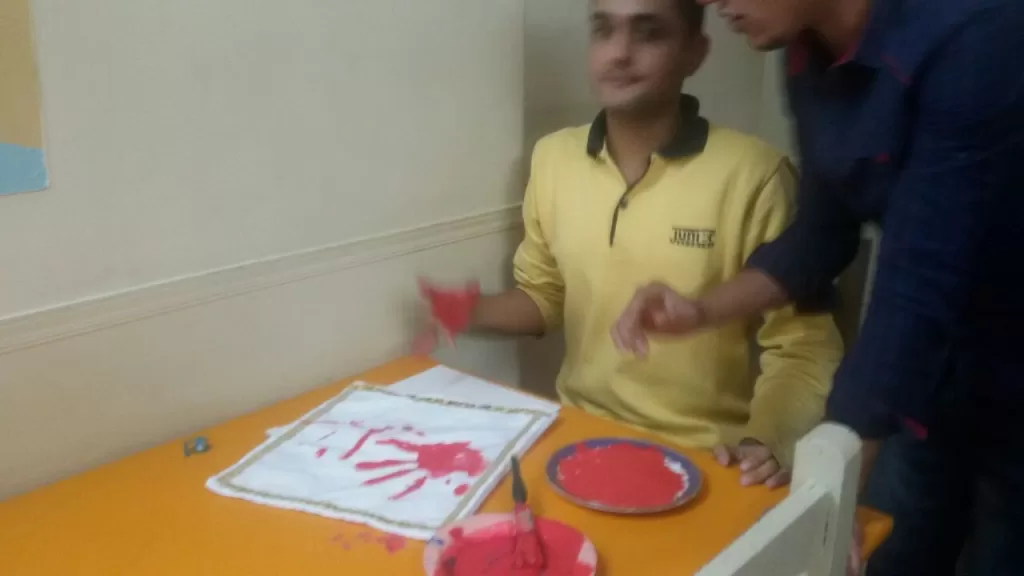 «تعليم الجيزة» تُكرم عادل عون طالب «الدمج».. وتمنحه شهادة تقدير 5 - جريدة الجمهورية WhatsApp Image 2024 08 23 at 9.34.21 PM 2 - جريدة الجمهورية