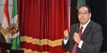بناء الإنسان وتعزيز الهوية الوطنية.. أهداف معسكر جامعة القاهرة