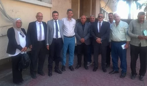 المدير التنفيذي لجهاز حماية وتنمية البحيرات ومحافظ البحيرة يناقشان مستقبل بحيرة إدكو 3 - جريدة الجمهورية 52 jpg - جريدة الجمهورية