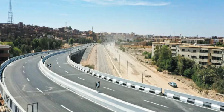 شبكة الطرق الحديثة.. تنقذ أرواح المصريين 1 - جريدة الجمهورية شبكة الطرق الحديثة.. تنقذ أرواح المصريين