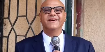 فيديو| محافظ القليوبية ونائب وزير التعليم يشهدان طابور الصباح بعدد من المدارس أول أيام العام الدراسي الجديد