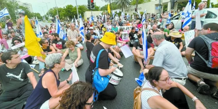 غليان فى إسرائيل 1 - جريدة الجمهورية التلبك السلوكى والمعجنات الثقافية