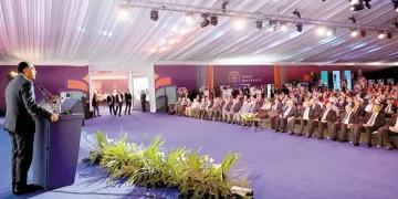 رئيس الوزراء يشهد افتتاح «جامعة باديا» بأكتوبر الجديدة 9 - جريدة الجمهورية بوتسوانا عودة بعد غياب