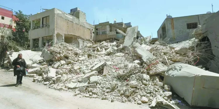 نوتينجهام يسقط ليفربول ..وخسارة نيس أمام مارسيليا