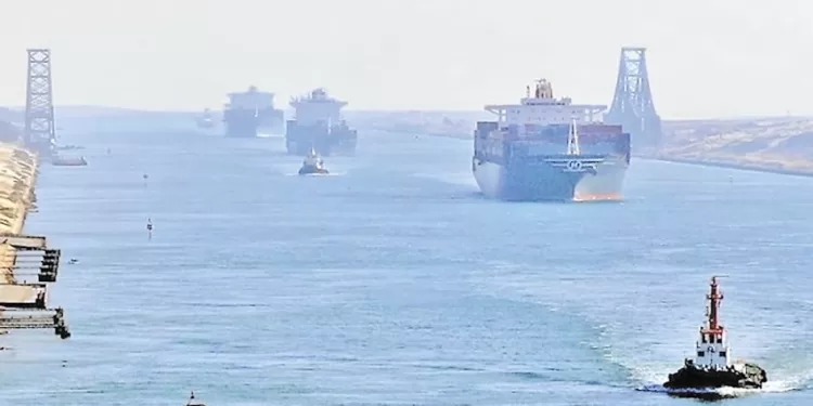 القمة تشغل «القطبين»