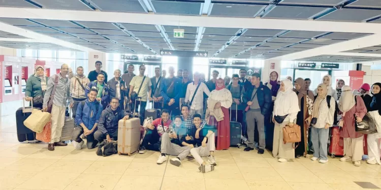 القمة تشغل «القطبين»