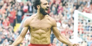 القمة تشغل «القطبين»