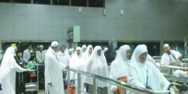 ضوابط صارمة لتنظيم رحلات العمرة فى الموسم الجديد 1 - جريدة الجمهورية ضوابط صارمة لتنظيم رحلات العمرة فى الموسم الجديد
