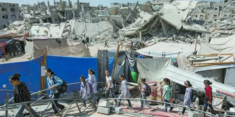 الخارجية الفلسطينية: اقتحام نتنياهو للأغوار تخطيط ممنهج للإبادة والتهجير 1 - جريدة الجمهورية الخارجية الفلسطينية: اقتحام نتنياهو للأغوار تخطيط ممنهج للإبادة والتهجير