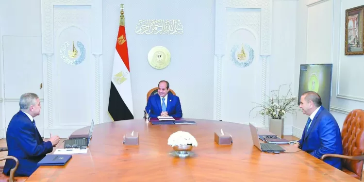 أكد أنها ركيزة لا غنى عنها لحركة التجارة العالمية: الرئيس: تعظيم قدرات قناة السويس 1 - جريدة الجمهورية أكد أنها ركيزة لا غنى عنها لحركة التجارة العالمية: الرئيس: تعظيم قدرات قناة السويس