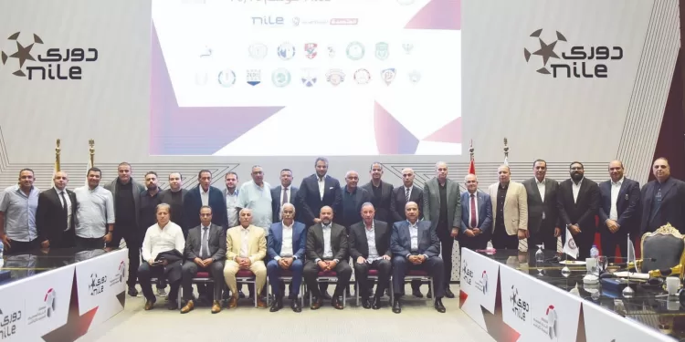 أسرار وكواليس اجتماع الرابطة والأندية: توافق أهلاوى زملكاوى ضد لجنة المسابقات