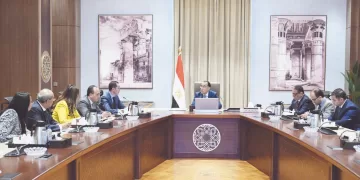 تعظيم الفرص الواعدة: مدبولى يستعرض خطة تحفيز الاستثمار فى مختلف القطاعات