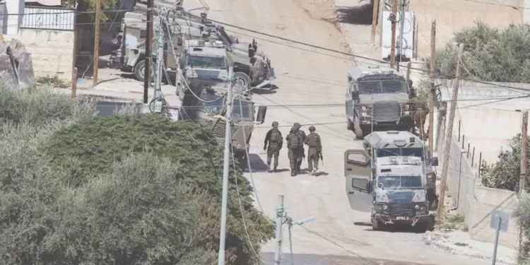 إسرائيل تنسحب من «جنين» وتواصل عملياتها بالضفة