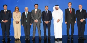 من النشء إلى القادة: رحلة تنمية الإنسان المصري