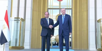 الرئيس عبد الفتاح السيسي يعود إلى أرض الوطن بعد زيارة لتركيا