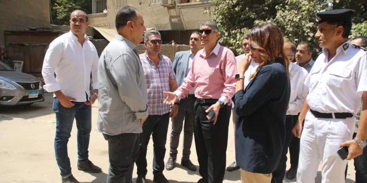 الجيزة تشهد تطويرًا شاملاً.. رصف شوارع العجوزة والعمرانية بالانترلوك