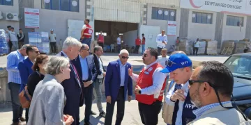 سفير ألمانيا يعرب عن تقديره لدور مصر في تخفيف معاناة أهل غزة