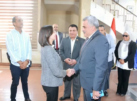 المدير التنفيذي لجهاز حماية وتنمية البحيرات ومحافظ البحيرة يناقشان مستقبل بحيرة إدكو 2 - جريدة الجمهورية WhatsApp Image 2024 09 06 at 12.13.50 PM jpeg - جريدة الجمهورية