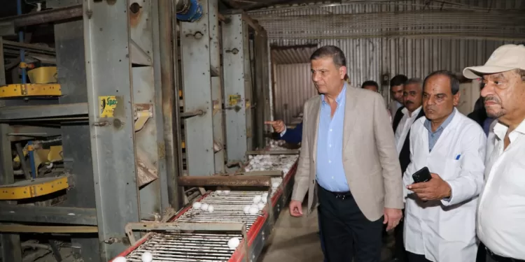 وزير الزراعة يُعلن عن حزمة جديدة من الدعم والخدمات للفلاحين