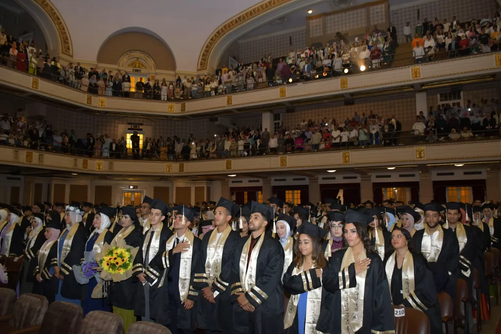 جامعة القاهرة تحتفل بأجيال جديدة من الأطباء البيطريين 4 - جريدة الجمهورية WhatsApp Image 2024 09 17 at 12.17.22 PM 1 - جريدة الجمهورية