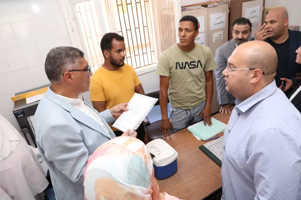 جولة تفقدية لمحافظ الجيزة تكشف فرص تطوير صناعة التمور في الواحات البحرية 9 - جريدة الجمهورية WhatsApp Image 2024 09 18 at 5.31.07 PM 1 - جريدة الجمهورية
