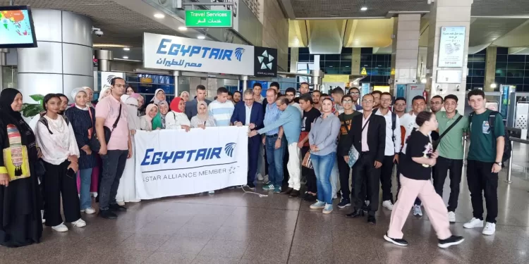 بالصور | رحلة «الجمهورية» لأوائل الثانوية العامة تنطلق إلى ألمانيا