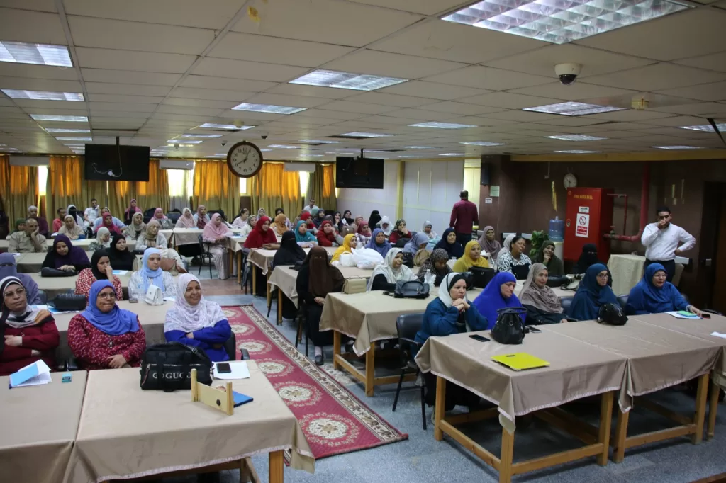 بني سويف تنجح في تدريب 500 ألف طالب على الكشف عن الأنيميا 4 - جريدة الجمهورية WhatsApp Image 2024 09 19 at 6.32.04 PM - جريدة الجمهورية
