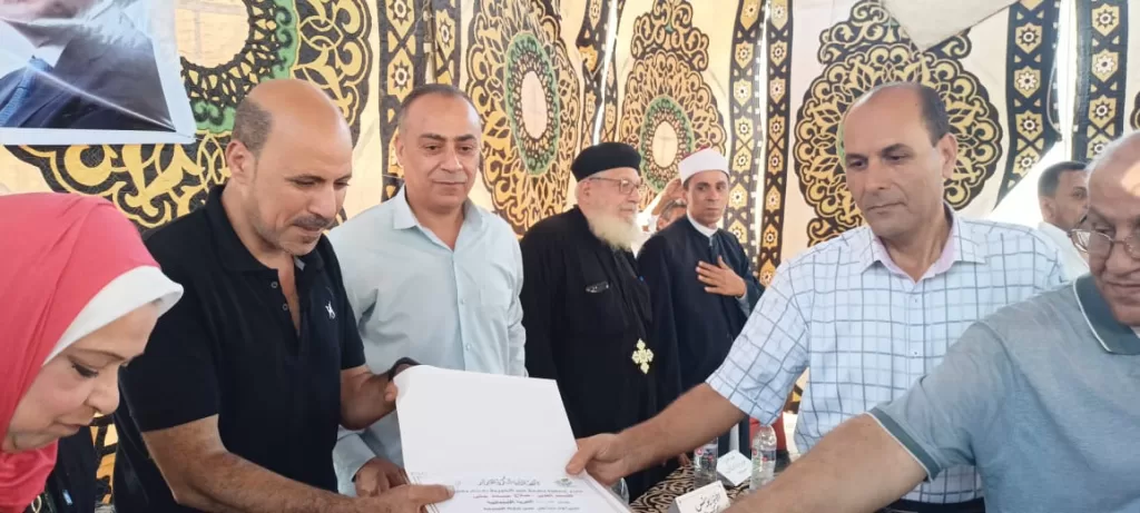 يوم جديد من الإنجازات.. فعاليات اليوم الثالث لمبادرة "بداية جديدة" تثمر عن نتائج ملموسة 6 - جريدة الجمهورية WhatsApp Image 2024 09 20 at 10.14.35 PM 2 - جريدة الجمهورية
