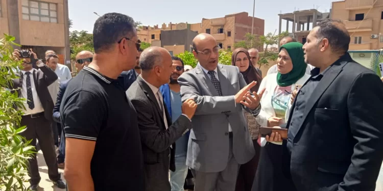 بداية عام دراسي واعد: نائب الوزير يؤكد جاهزية المدارس في زيارة تفقدية لـ 6 أكتوبر وحدائق أكتوبر