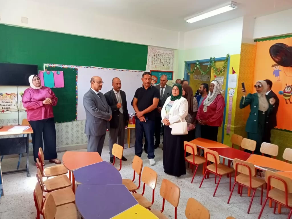 بداية عام دراسي واعد: نائب الوزير يؤكد جاهزية المدارس في زيارة تفقدية لـ 6 أكتوبر وحدائق أكتوبر 7 - جريدة الجمهورية WhatsApp Image 2024 09 20 at 5.14.58 PM - جريدة الجمهورية