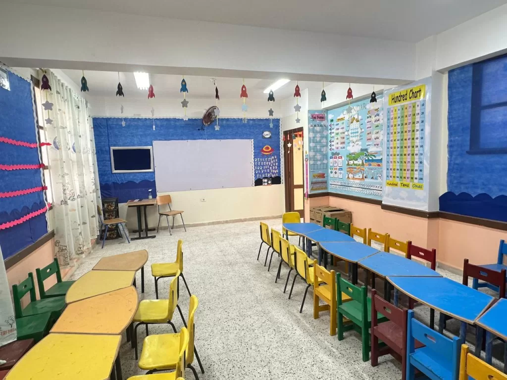 بداية عام دراسي واعد: نائب الوزير يؤكد جاهزية المدارس في زيارة تفقدية لـ 6 أكتوبر وحدائق أكتوبر 14 - جريدة الجمهورية WhatsApp Image 2024 09 20 at 5.15.00 PM 3 - جريدة الجمهورية