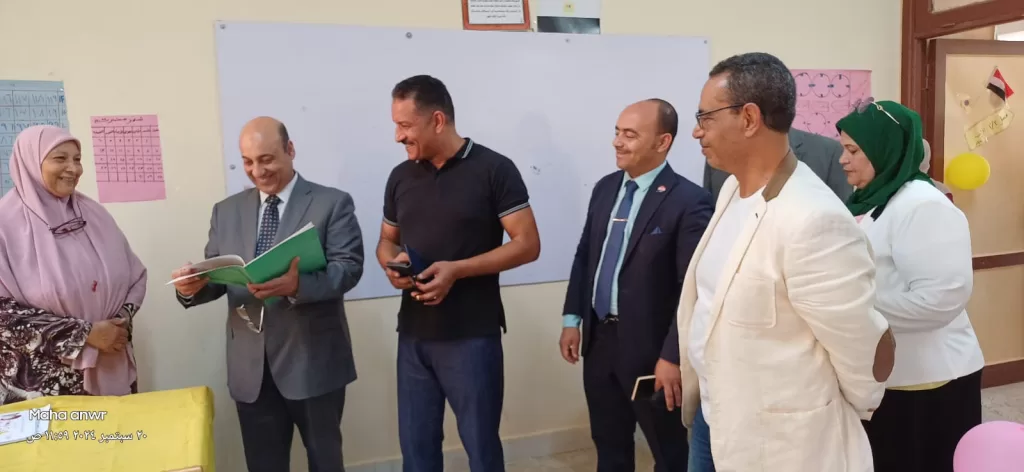 بداية عام دراسي واعد: نائب الوزير يؤكد جاهزية المدارس في زيارة تفقدية لـ 6 أكتوبر وحدائق أكتوبر 12 - جريدة الجمهورية WhatsApp Image 2024 09 20 at 5.15.01 PM 2 - جريدة الجمهورية