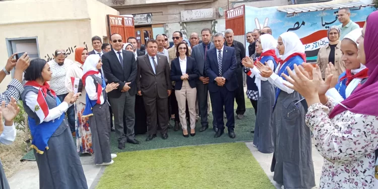 بدء الدراسة في 1460 مدرسة بالبحيرة لاستقبال 565 ألف طالب وطالبة 1 - جريدة الجمهورية بدء الدراسة في 1460 مدرسة بالبحيرة لاستقبال 565 ألف طالب وطالبة