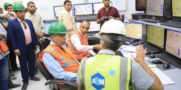 محافظ المنيا يؤكد على دعم المستثمرين وسحب الأراضي من المتقاعسين بالمنطقة الصناعية 1 - جريدة الجمهورية فرحة لا توصف تملأ المدارس في أول يوم دراسي بالجيزة