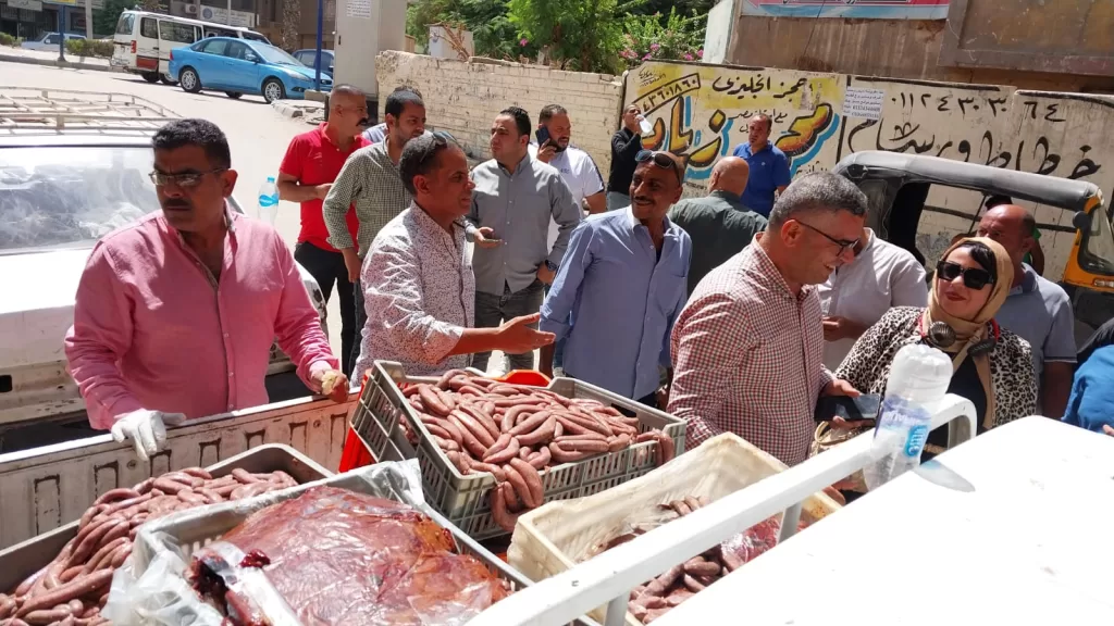 ضبط أطنان من اللحوم والدواجن غير الصالحة في الجيزة 6 - جريدة الجمهورية WhatsApp Image 2024 09 21 at 2.36.19 PM 3 - جريدة الجمهورية