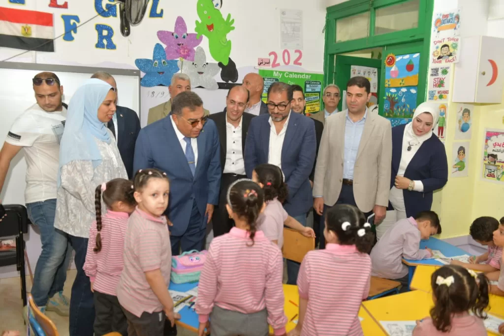 في أول يوم دراسي.. محافظ الدقهلية يطمئن على استعدادات المدارس 14 - جريدة الجمهورية WhatsApp Image 2024 09 22 at 12.53.19 PM 1 - جريدة الجمهورية