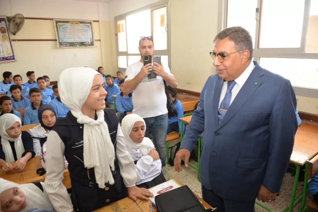 في أول يوم دراسي.. محافظ الدقهلية يطمئن على استعدادات المدارس 26 - جريدة الجمهورية WhatsApp Image 2024 09 22 at 12.53.23 PM 2 - جريدة الجمهورية
