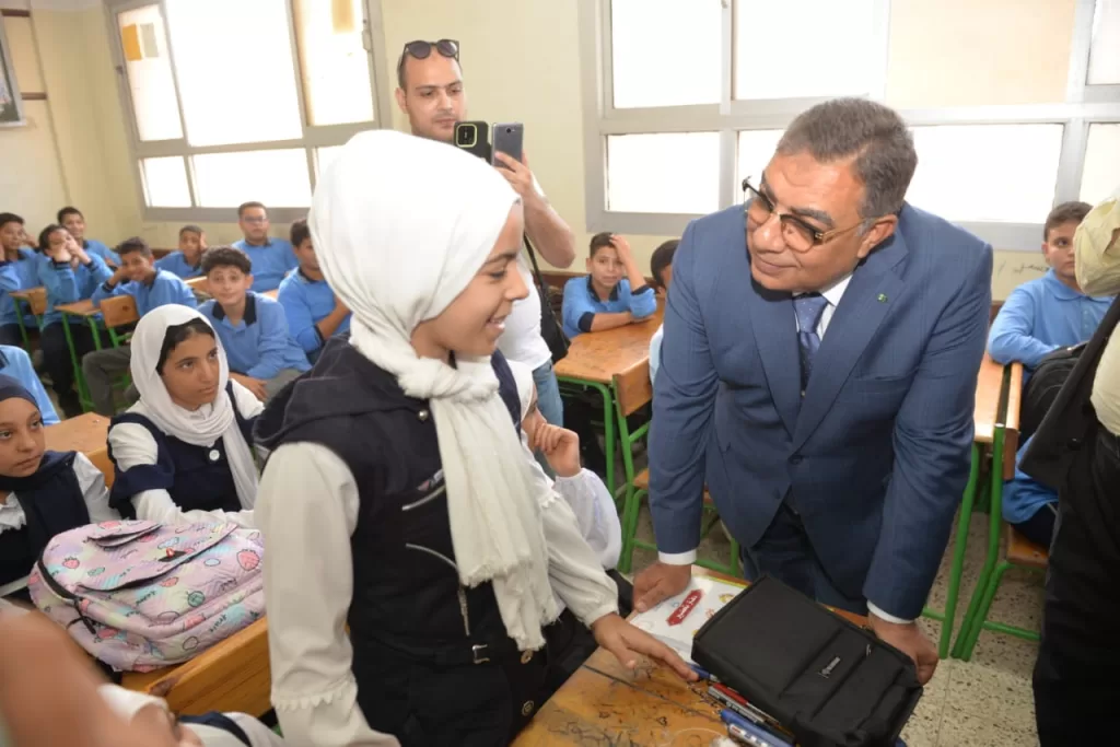 في أول يوم دراسي.. محافظ الدقهلية يطمئن على استعدادات المدارس 31 - جريدة الجمهورية WhatsApp Image 2024 09 22 at 12.53.24 PM 1 - جريدة الجمهورية