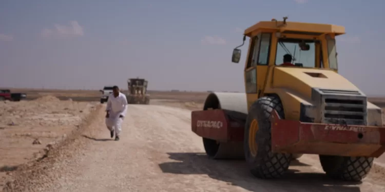 شبكة طرق جديدة بطول 150 كيلومترًا لخدمة المزارعين في مطروح