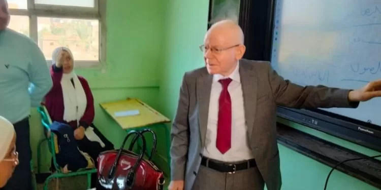 رئيس مجلس أمناء بلبيس: الانتماء والتفوق سلاحنا لبناء مستقبل مشرق لمصر