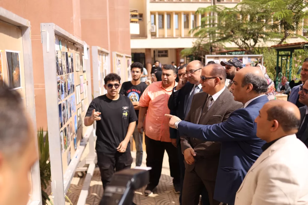 كليات جامعة المنصورة تستقبل طلابها الجدد في أجواء احتفالية 44 | جريدة الجمهورية