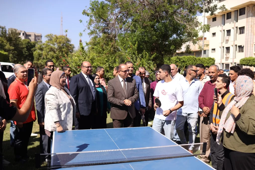 كليات جامعة المنصورة تستقبل طلابها الجدد في أجواء احتفالية 50 | جريدة الجمهورية