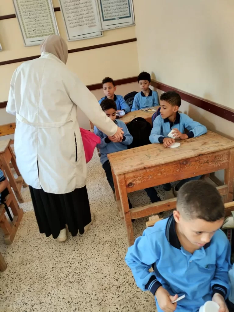صحة الطلاب أولوية.. حملة مكثفة للكشف عن البلهارسيا بالدقهلية 14 - جريدة الجمهورية WhatsApp Image 2024 09 29 at 12.48.08 PM 4 - جريدة الجمهورية