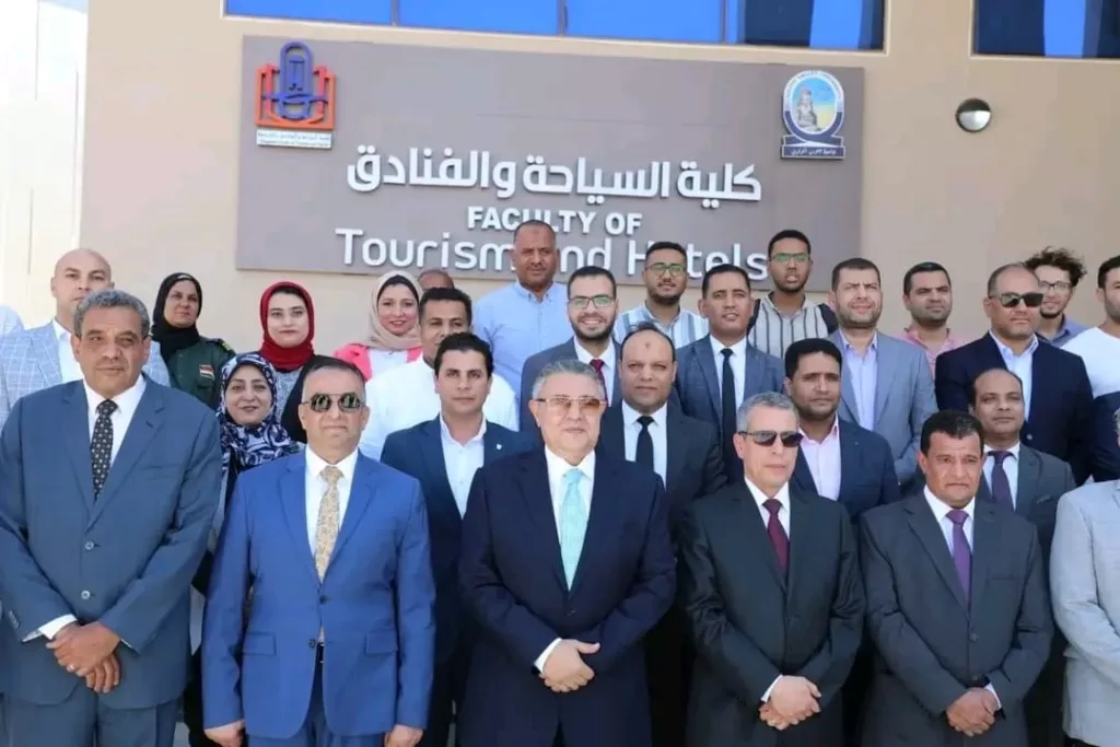 انطلاق فعاليات جامعة الغردقة الجديدة بحضور المحافظ 3 - جريدة الجمهورية WhatsApp Image 2024 09 29 at 6.58.00 PM 2 - جريدة الجمهورية