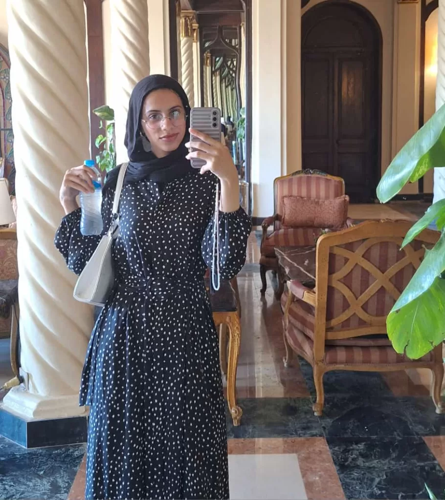 أوائل جامعة القاهرة يكشفون عن روشتة نجاحهم: التخصص والمثابرة سر التقدم 8 - جريدة الجمهورية هاله الدفراوى - جريدة الجمهورية