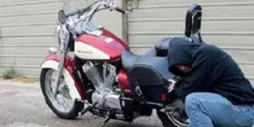 من باب الشعرية إلى حلوان: قصة سرقة الدراجة البخارية تصل إلى نهايتها