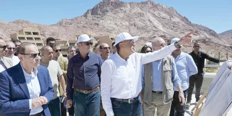 التجلى الأعظم فوق أرض السلام: ٢٢مشروعاً رئيسياً تعيد تقديم سانت كاترين للعالم