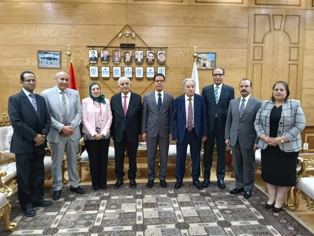 فى مؤتمر بنها.. رضا حجازي: نقص التمويل والتحول الرقمي أهم تحديات الدراسات الإنسانية 2 - جريدة الجمهورية 12 6 - جريدة الجمهورية